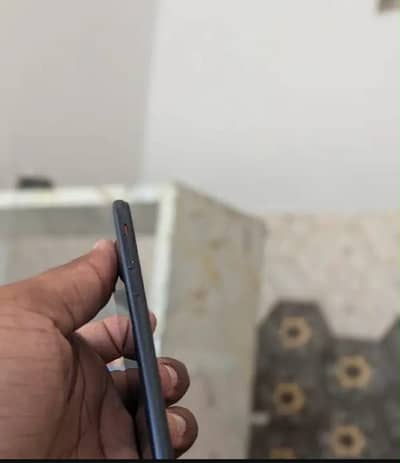 Apple iPhone SE
