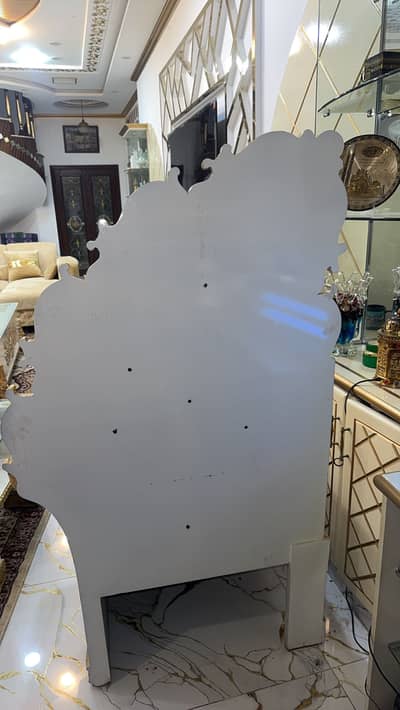 Set of Chinioti chair and Table