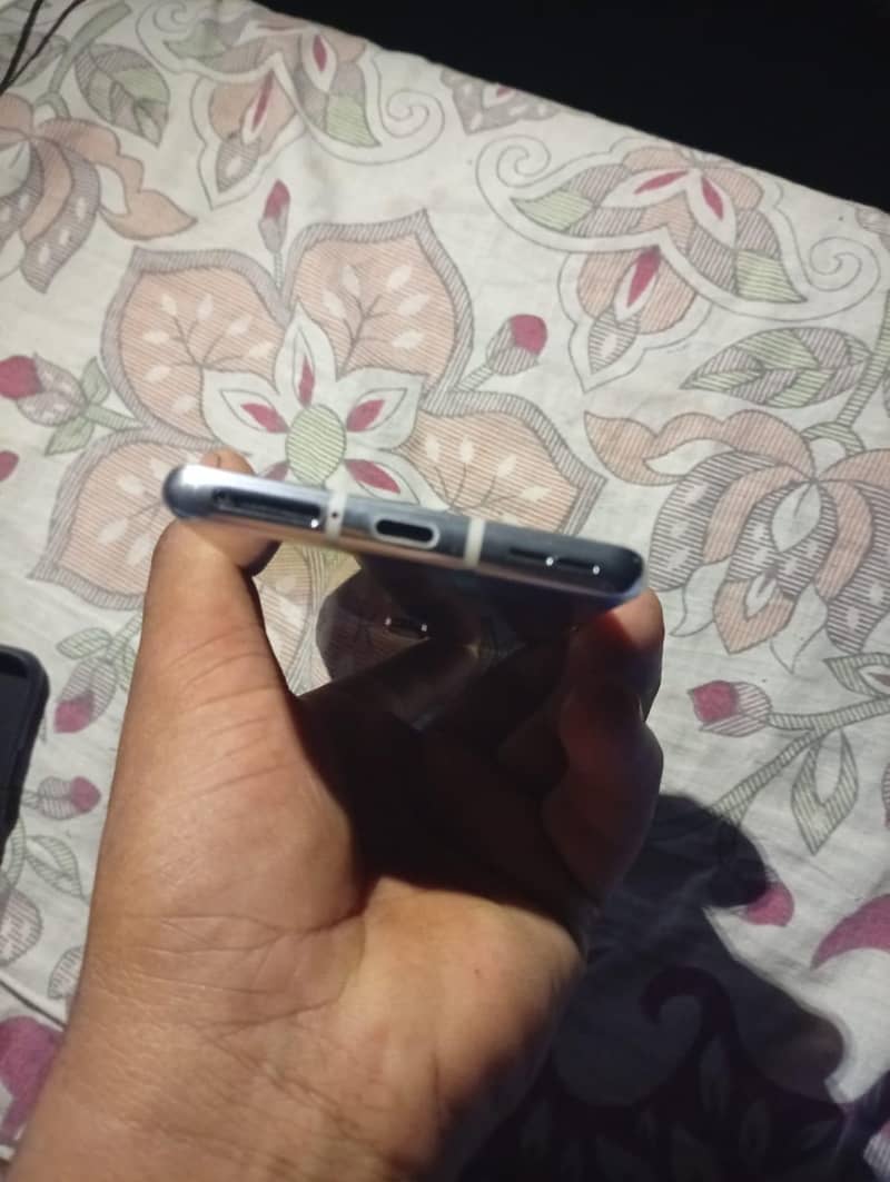 One Plus 8 5