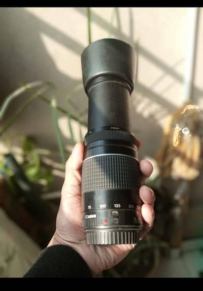 Canon 75-300mm lens new condition