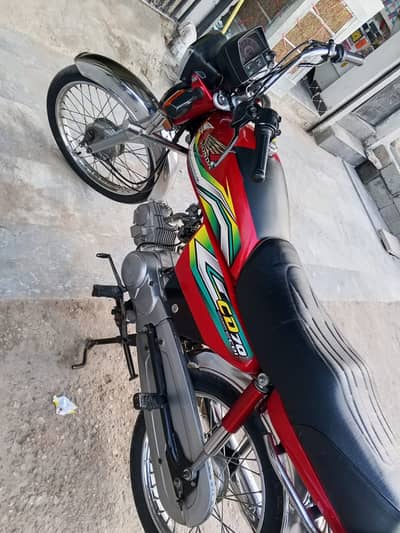 Honda CD 70 2022