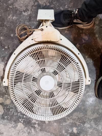 GFC bracket fan condition used