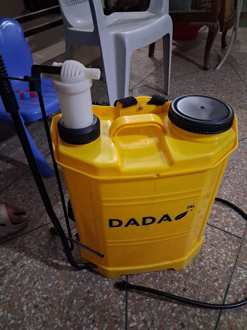 DADA Spray Machine 1
