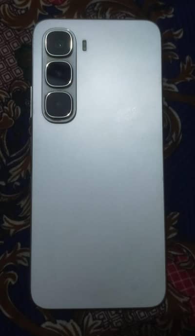 Infinix Hot 60i
