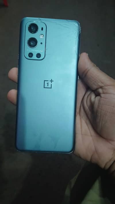 One Plus 9 Pro 5G 12Gb ram 256Gb