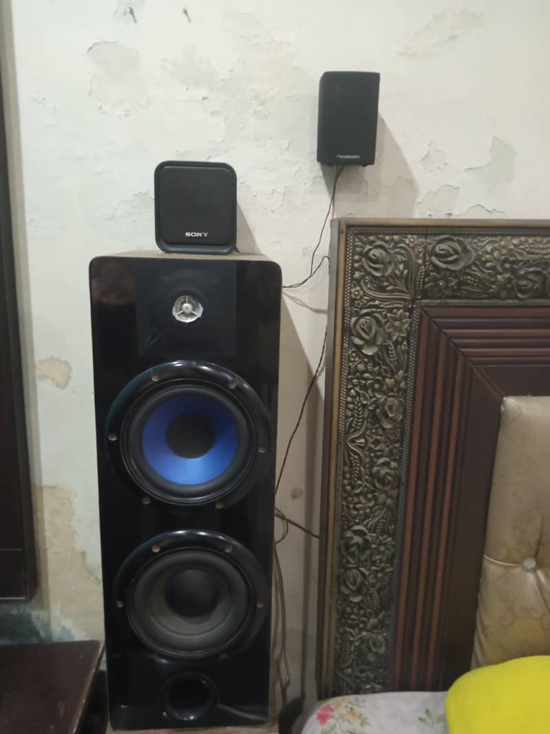Sound System with 9 speakers 1