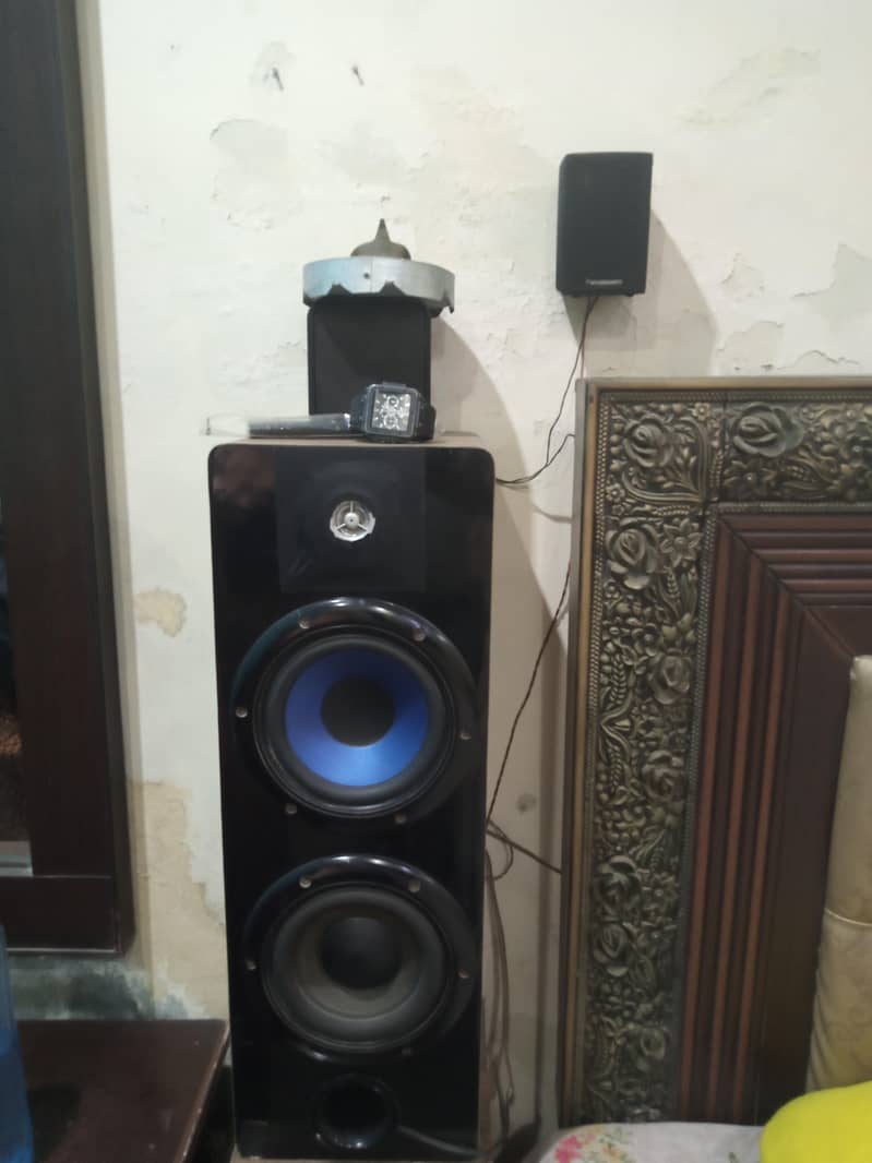 Sound System with 9 speakers 2