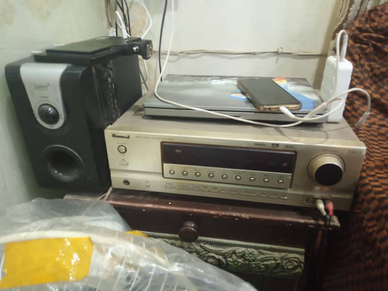 Sound System with 9 speakers 5