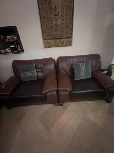 Very comfortable good quality 7 seater wooden sofa in very affordable