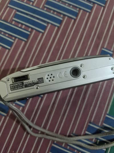 sony dcs t30 camera