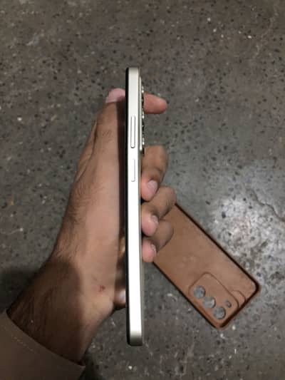 Realme C75
