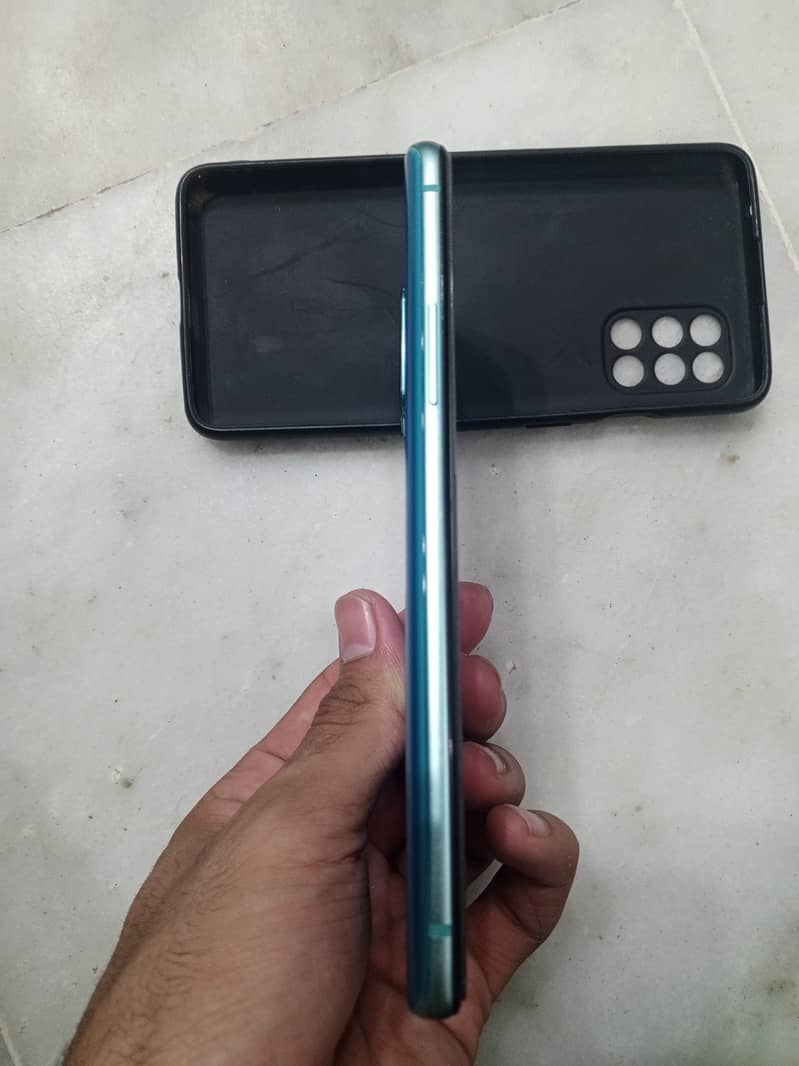 One Plus 8T 1
