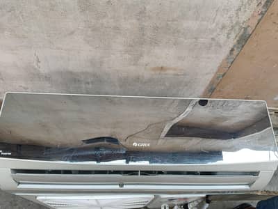 Gree 1 ton Invertor