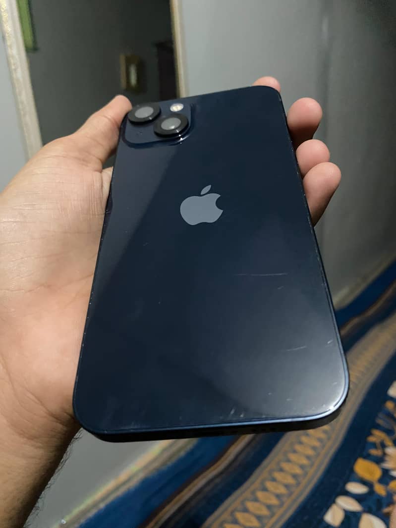 Apple iPhone 13 0