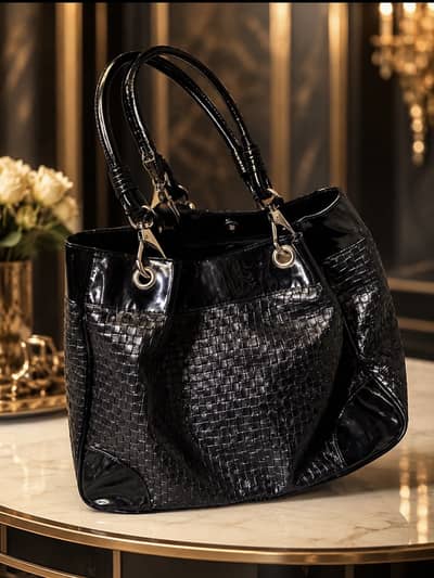 Shoulder bag for sale