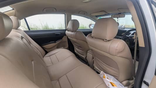HONDA WHITE CIVIC REBORN IVTEC 2008 - 1800 CC
