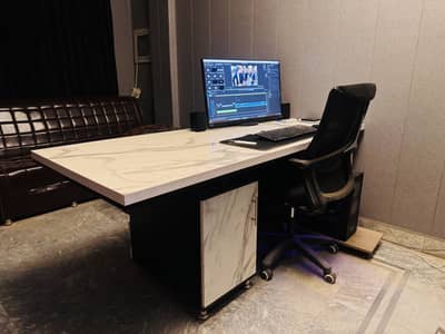 L type computer table