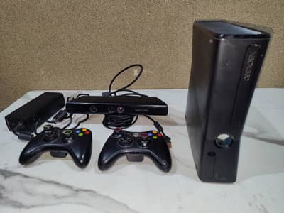 Xbox 360 slim for sale 320 GB hard disc