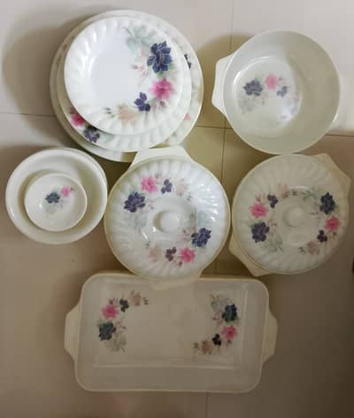 Pioneer Original 45 Pieces Melamine Dinner Set