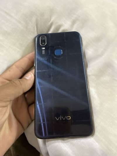 Vivo Y11