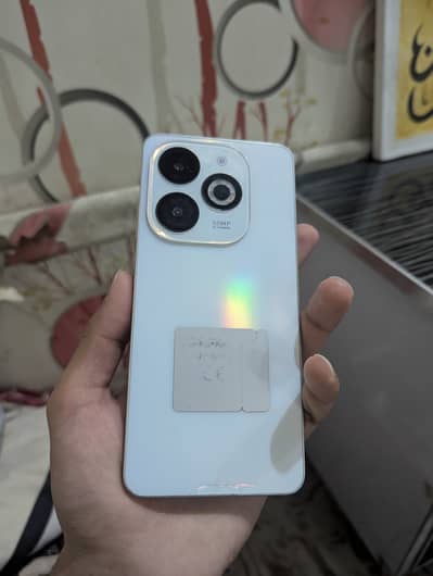 Infinix Smart 8 Pro. Storage 4/128. Number 0326 4679929