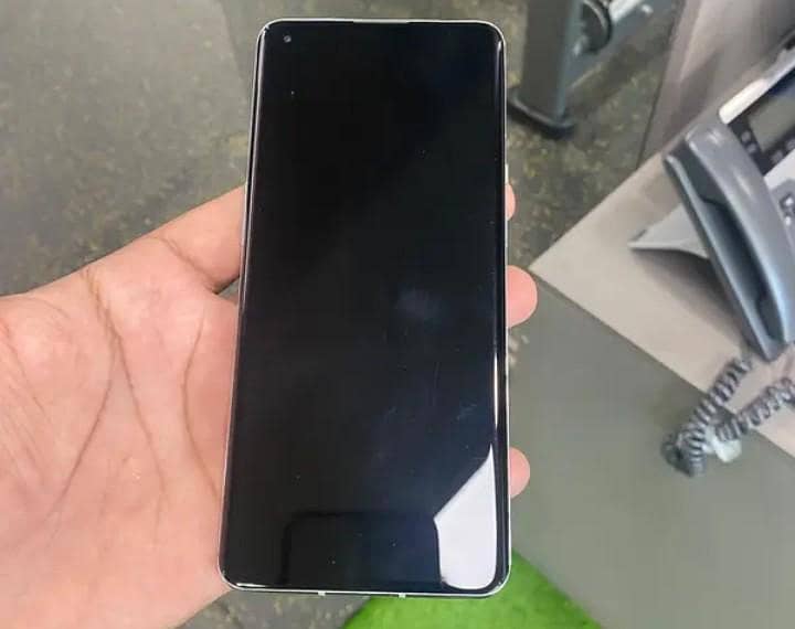 One Plus 9 Pro 0