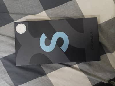 Samsung Mobile S22 Ultra