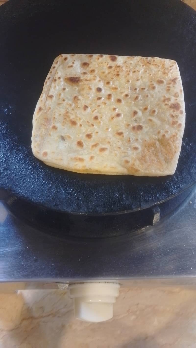 مجھے جاب چاہیے خانسامہ  کک  شیف کی ا 3