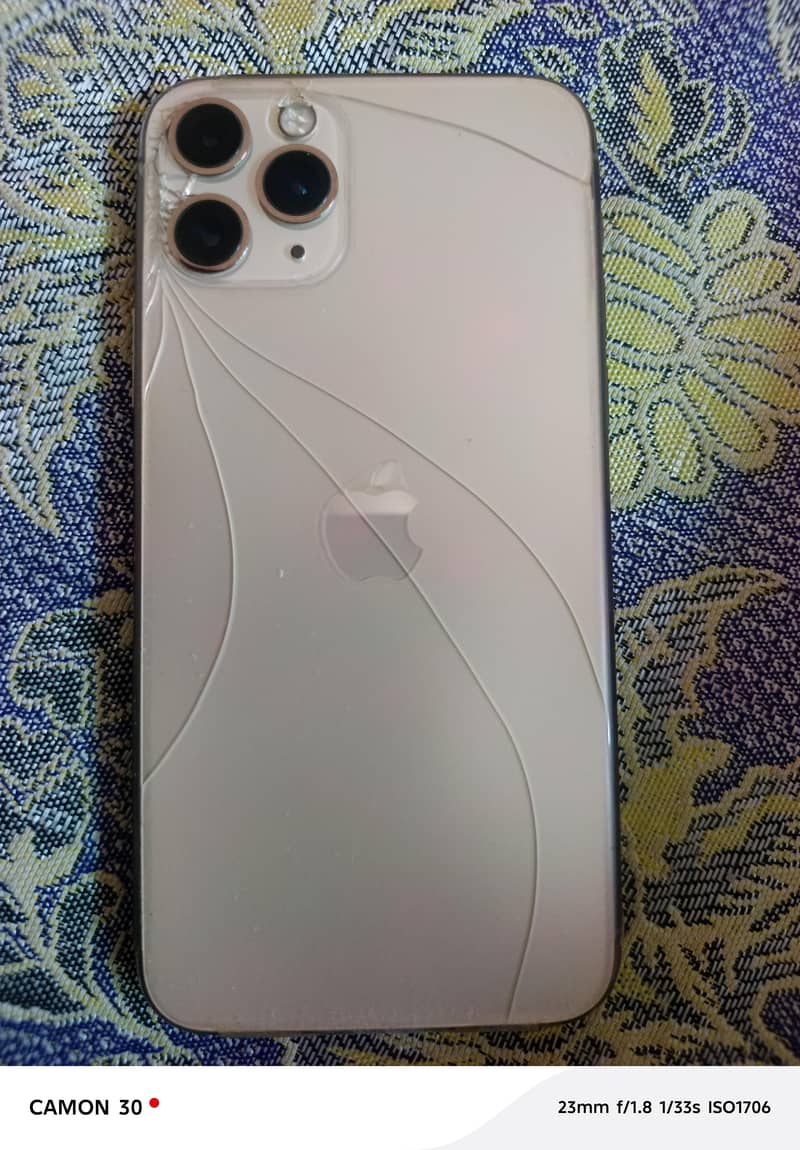 Apple iPhone 11 6