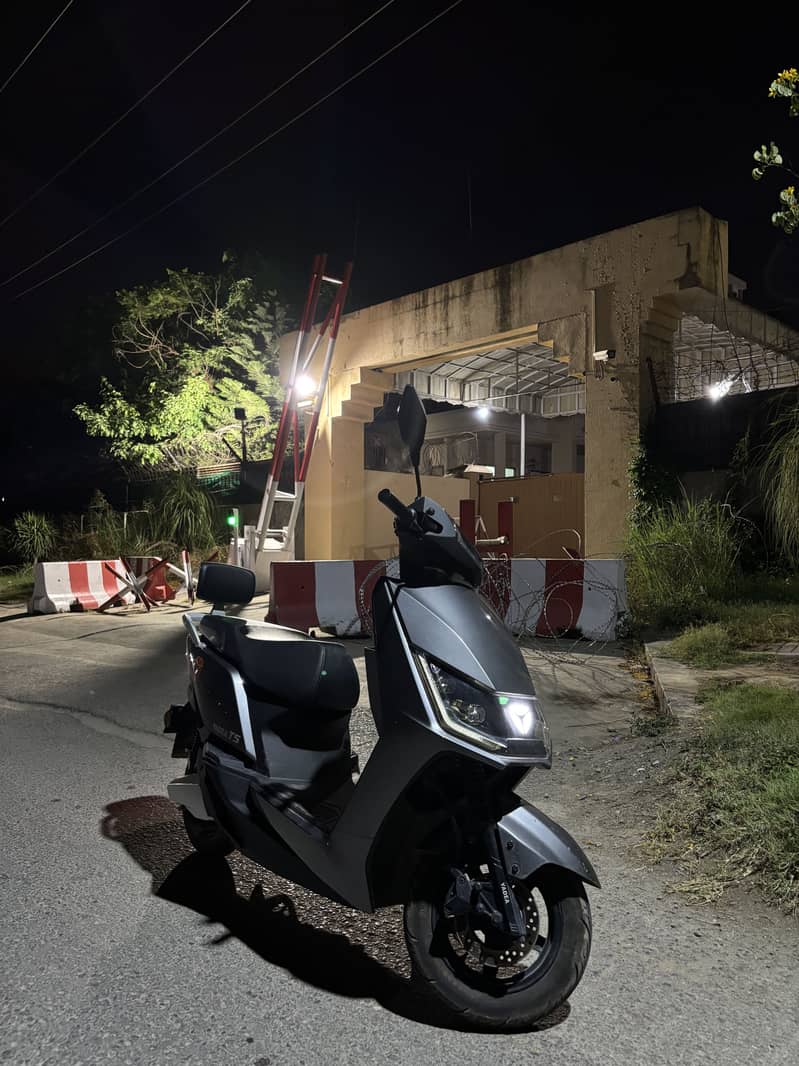 Yadea T5 1