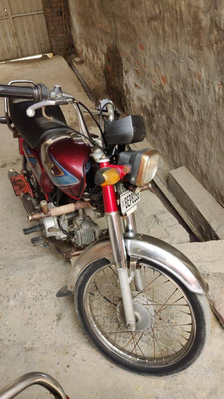 CD 70 2019 modek 3