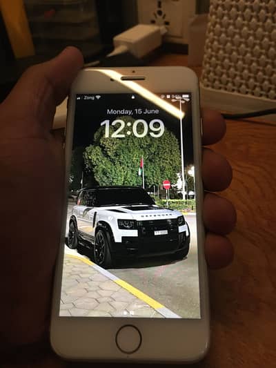 Apple iPhone 8