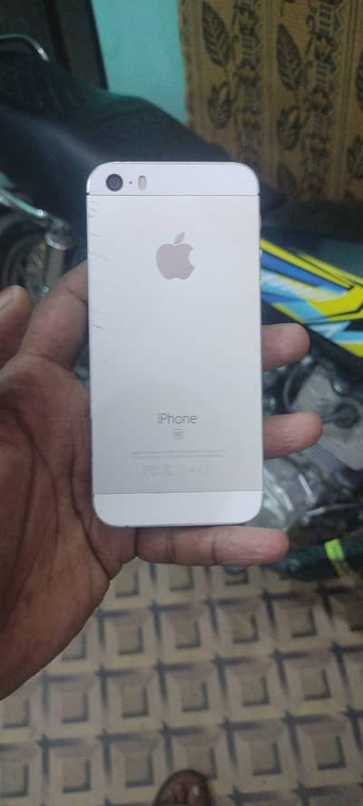 Apple iPhone 5se
