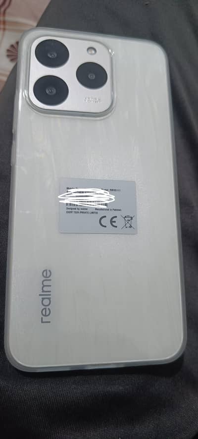 Realme 15t 11month warranty jahilon wala rate laga k zaleel na hoen