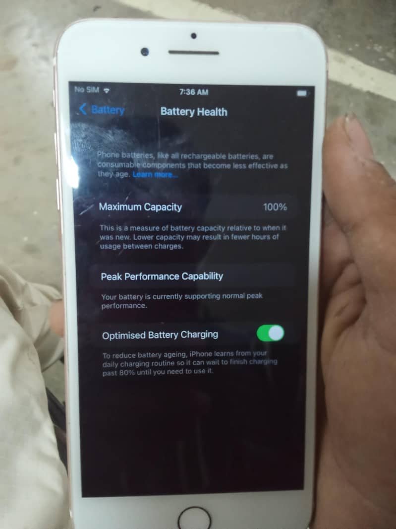 Apple iPhone 7 Plus 0