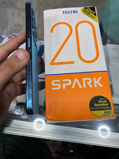 Tecno Spark 20 (8/256)