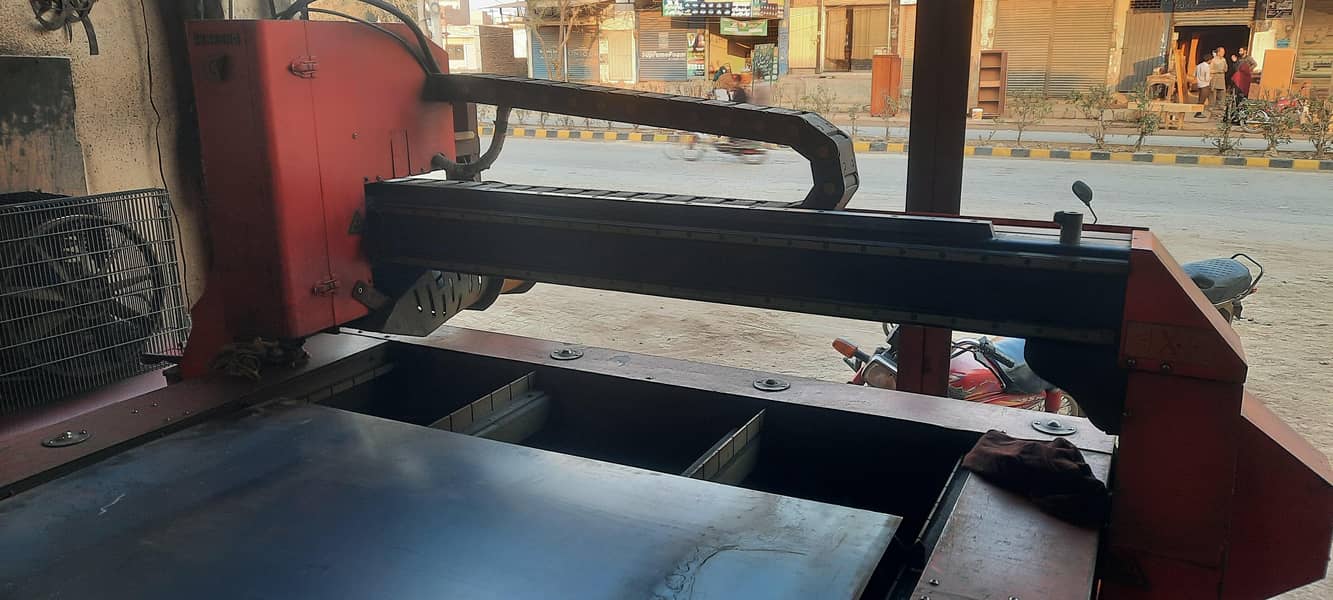 CNC Cutting Machine 5