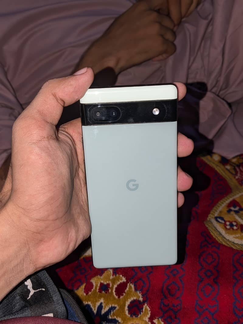 Google Pixel 6a 5