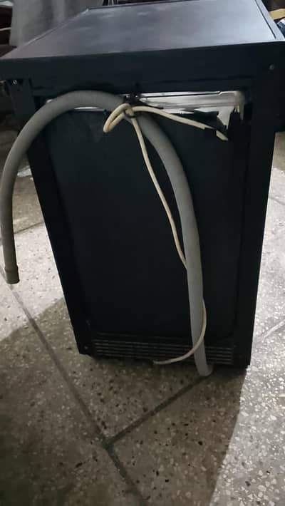 Swan Dishwasher Black Color - Excellent Condition For Sale