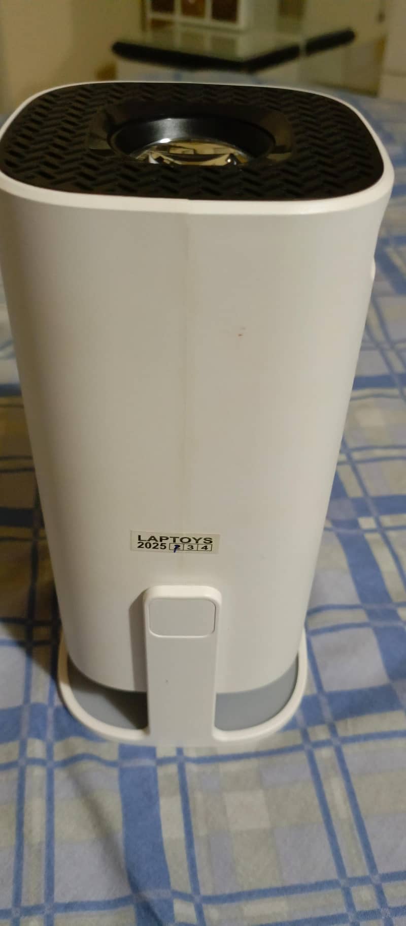 portable projector 7