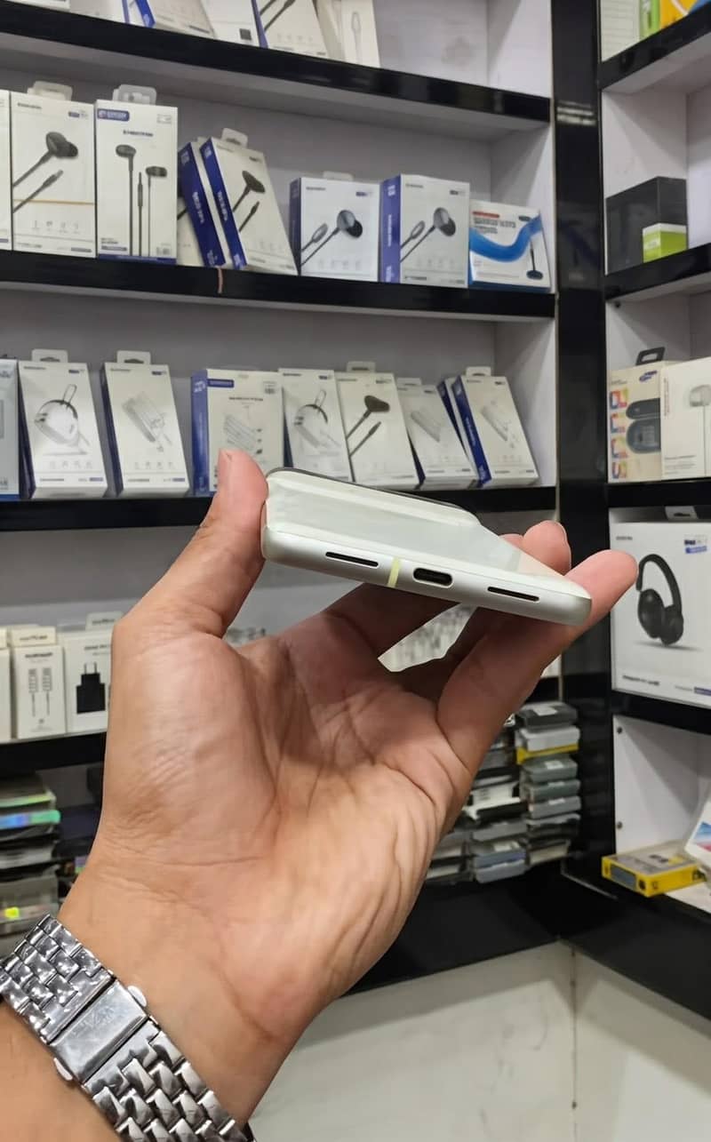 Google Pixel 7 2