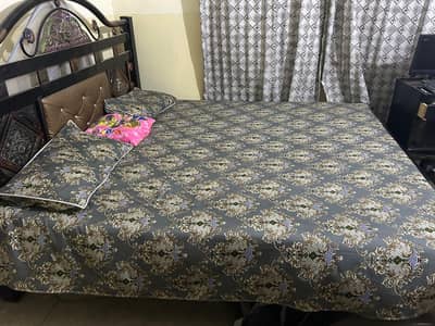 King size bed for sale without mattress