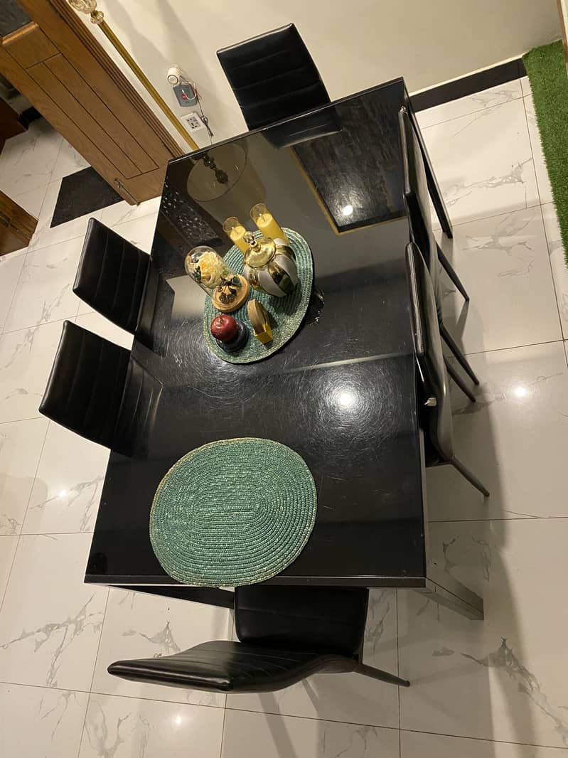 interwood dining table 0
