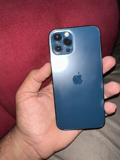 Apple iPhone 12 Pro 9.5/10