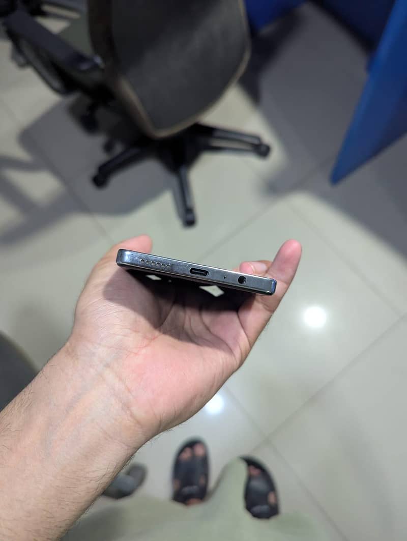 Tecno CAMON 30 1