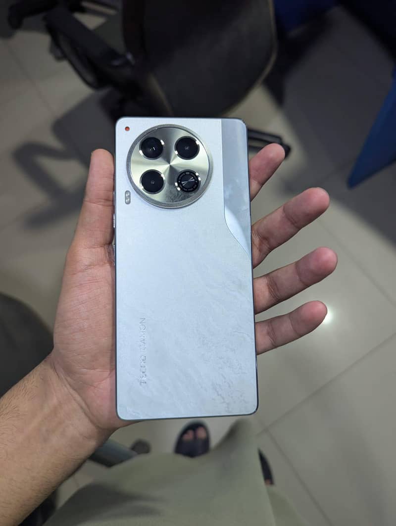 Tecno CAMON 30 3