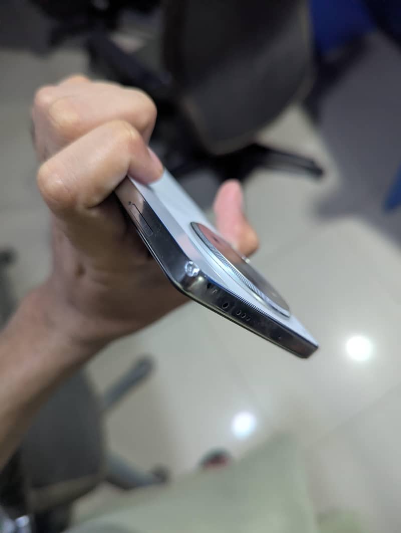 Tecno CAMON 30 4