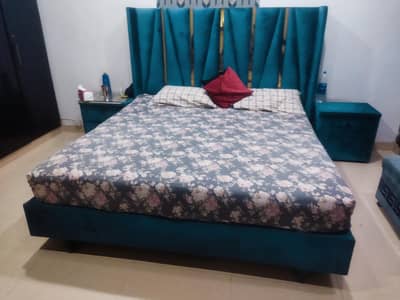 Zinc Bed Set