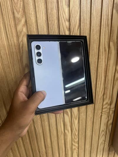 Samsung Mobile Z Fold 5 - 256GB - Water Packed