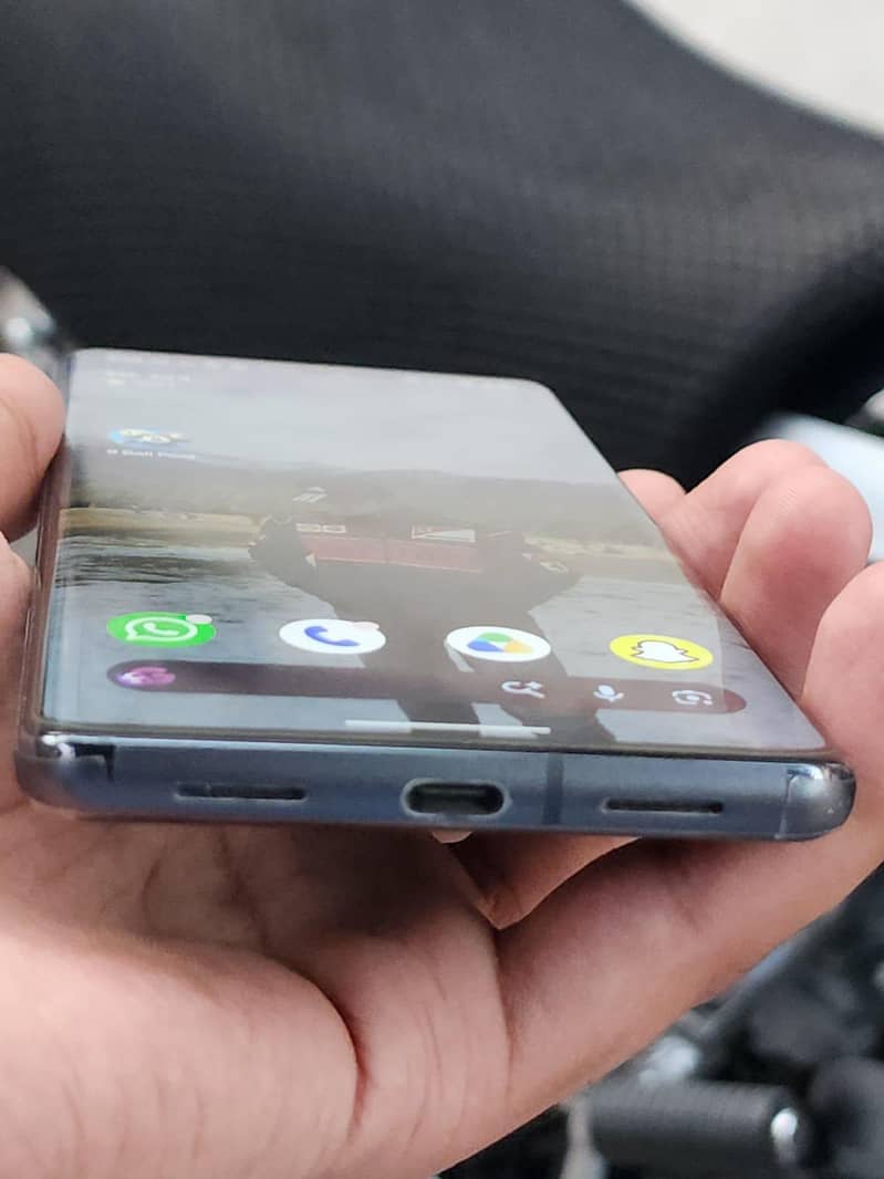 Google Pixel 7 Pro 4